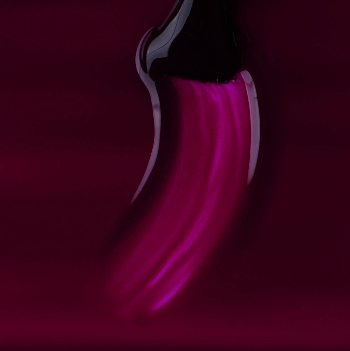 Gellak Deep Burgundy