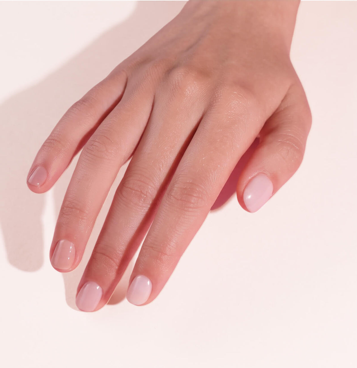 Naturnagelverstärkung: Anleitung für Deine starken Nägel